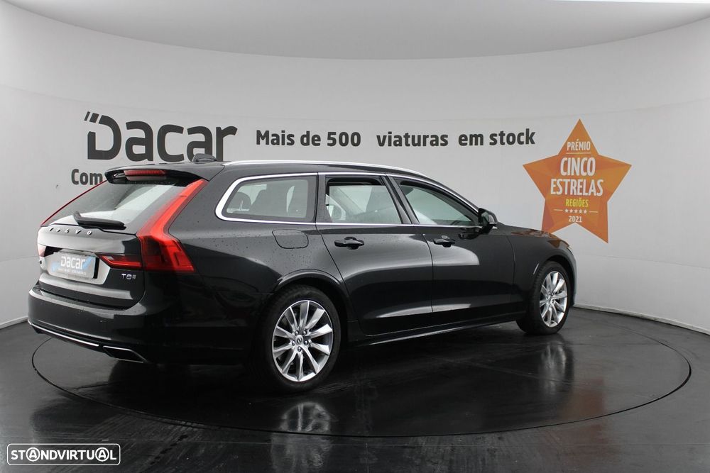 Volvo V90 2.0 T8 Momentum Plus AWD Geartronic - 8