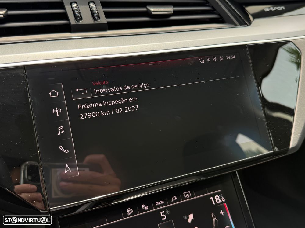 Audi e-tron 50 quattro S line - 32