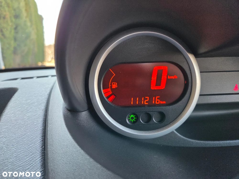 Renault Twingo 1.2 16V Night & Day - 19