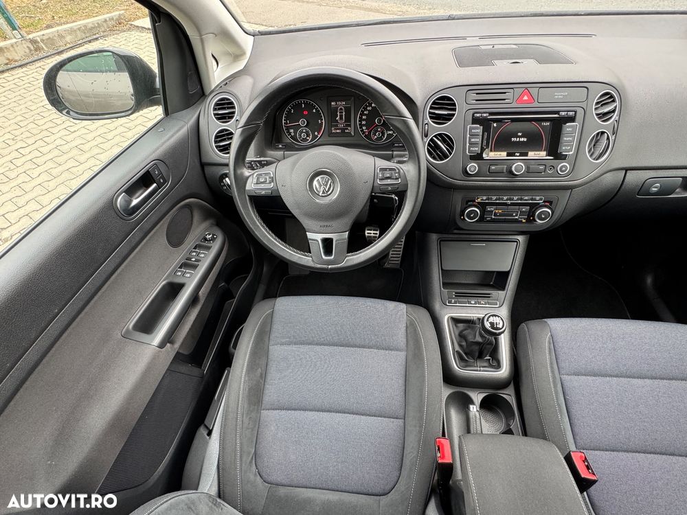 Volkswagen Golf Plus - 15