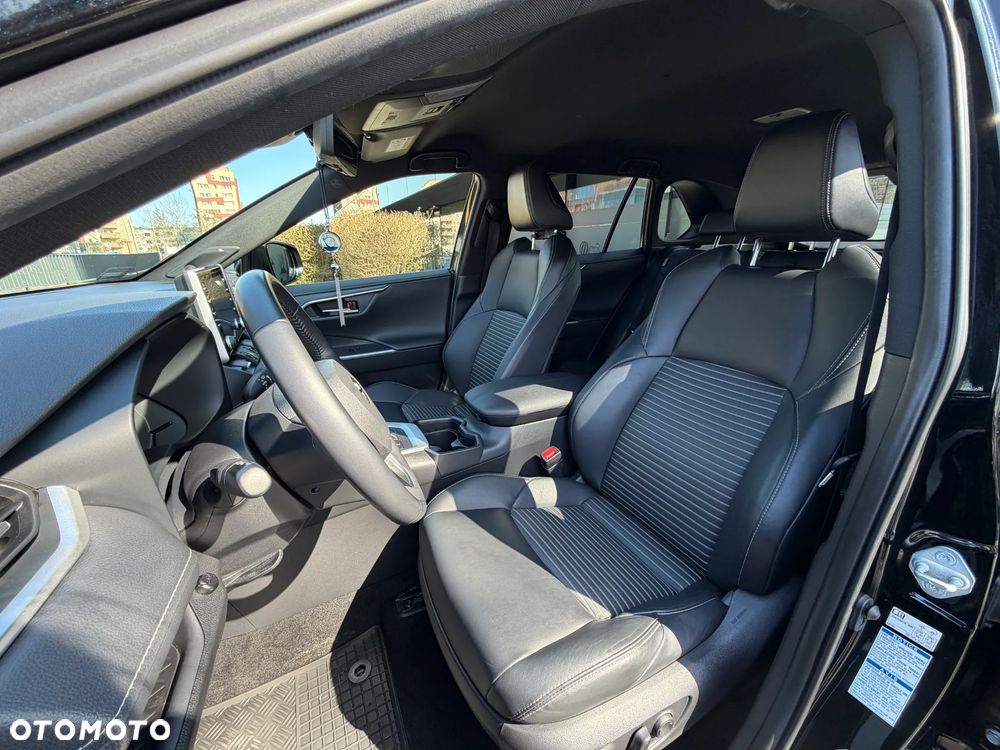 Toyota RAV4 2.5 Hybrid Black Edition by JBL 4x2 - 18
