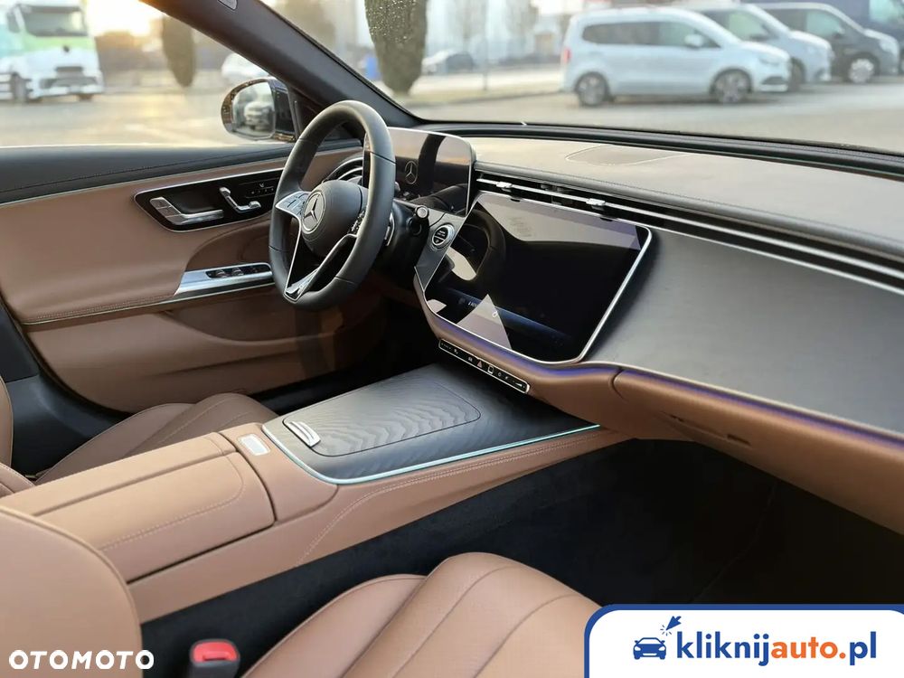 Mercedes-Benz Klasa E 220 d Avantgarde - 10