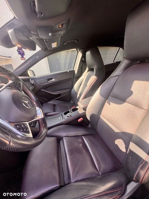 Mercedes-Benz GLA 250 4-Matic AMG Line - 7