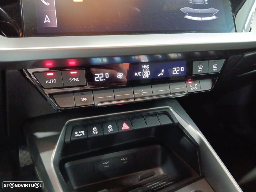 Audi A3 Limousine 30 TDI - 23