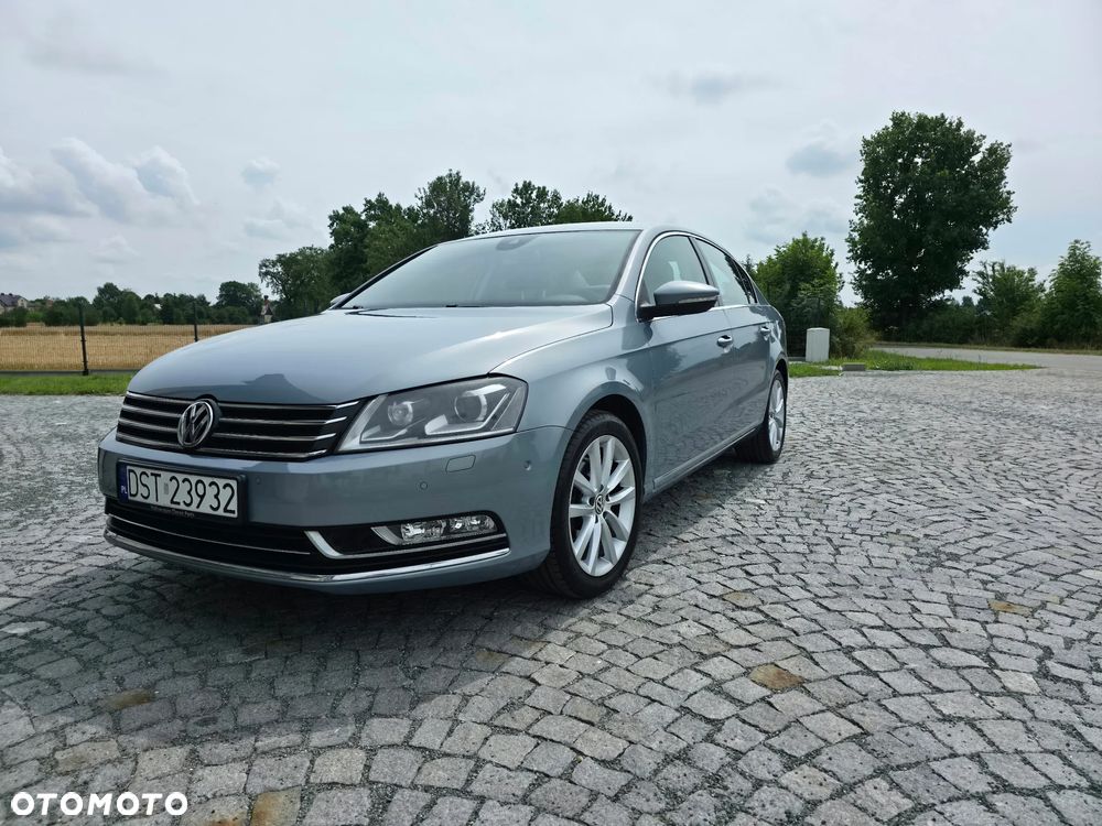 Volkswagen Passat 1.8 TSI Highline DSG - 1