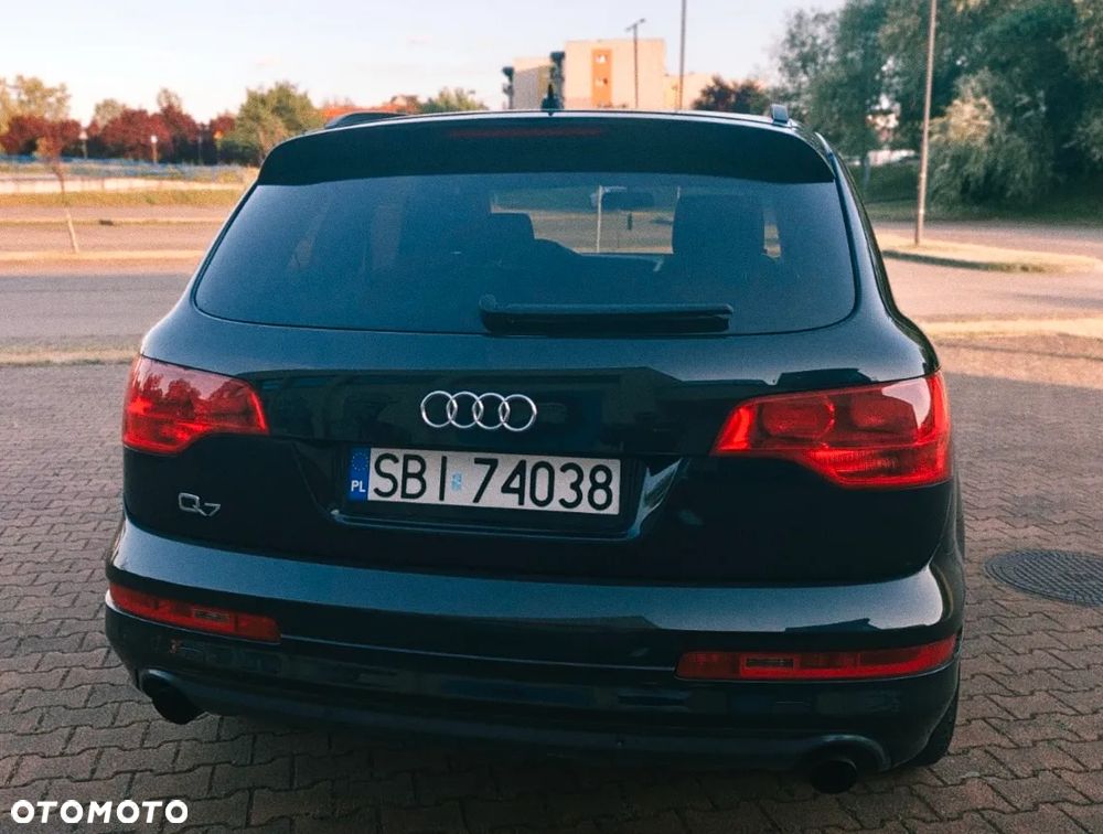 Audi Q7 - 5