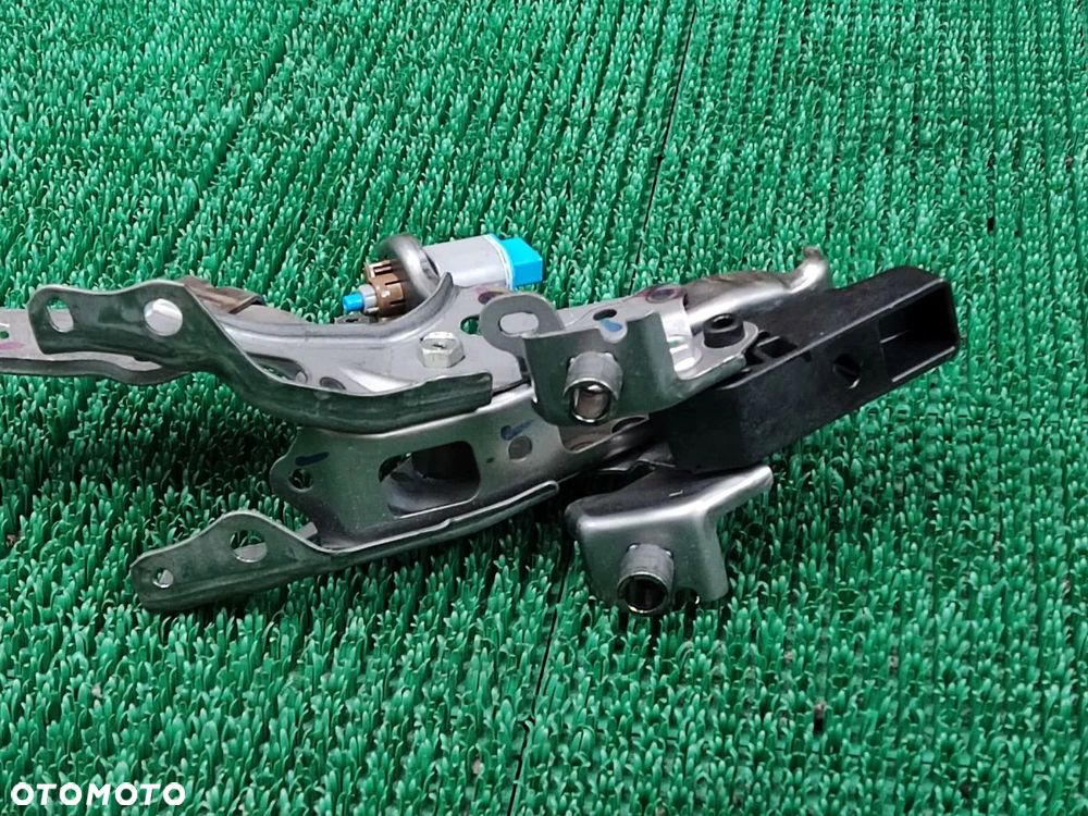 TOYOTA YARIS 1.5i Aut 19-24r Pedał Hamulca - 3