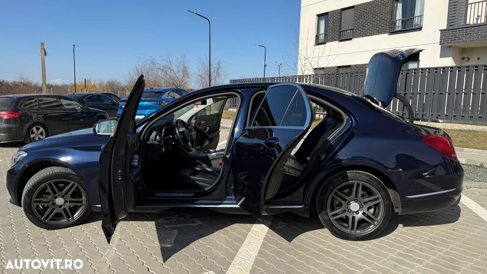 Mercedes-Benz C 220 d 4MATIC Aut. - 15