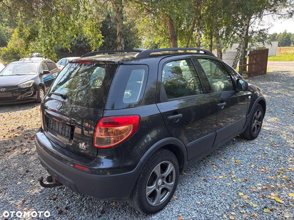 Fiat Sedici - 2