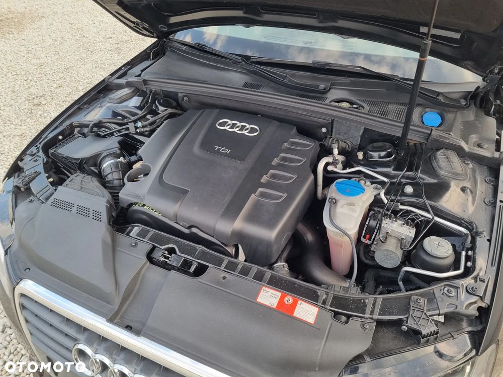 Audi A4 Avant 2.0 TDI - 17