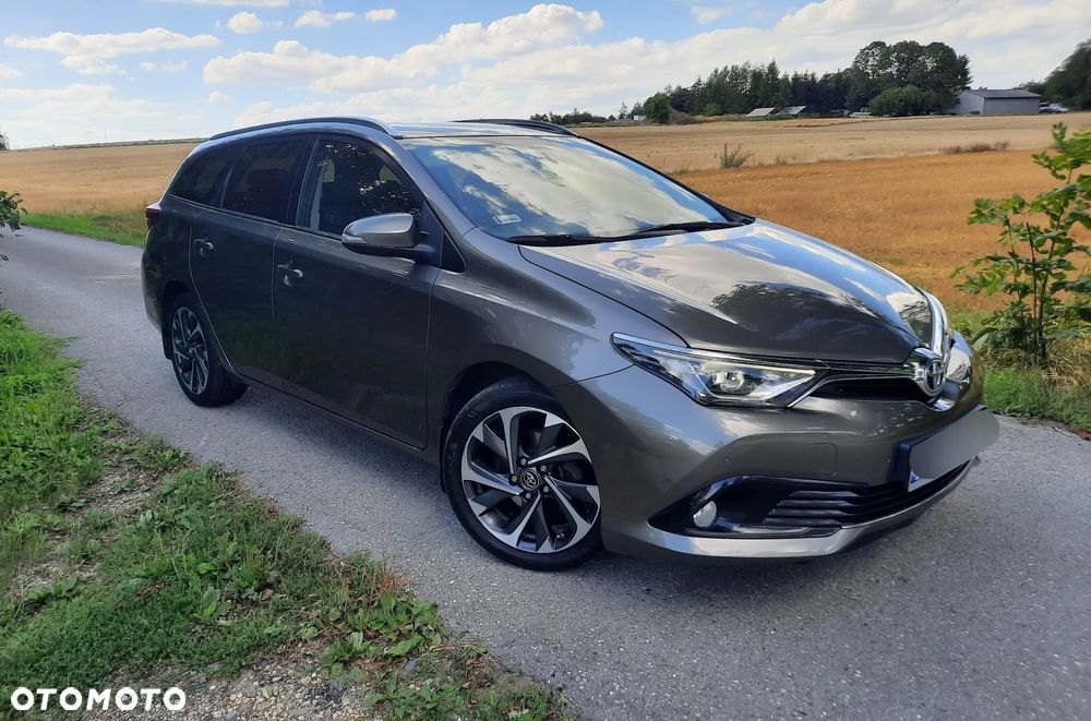 Toyota Auris 1.6 Comfort - 28