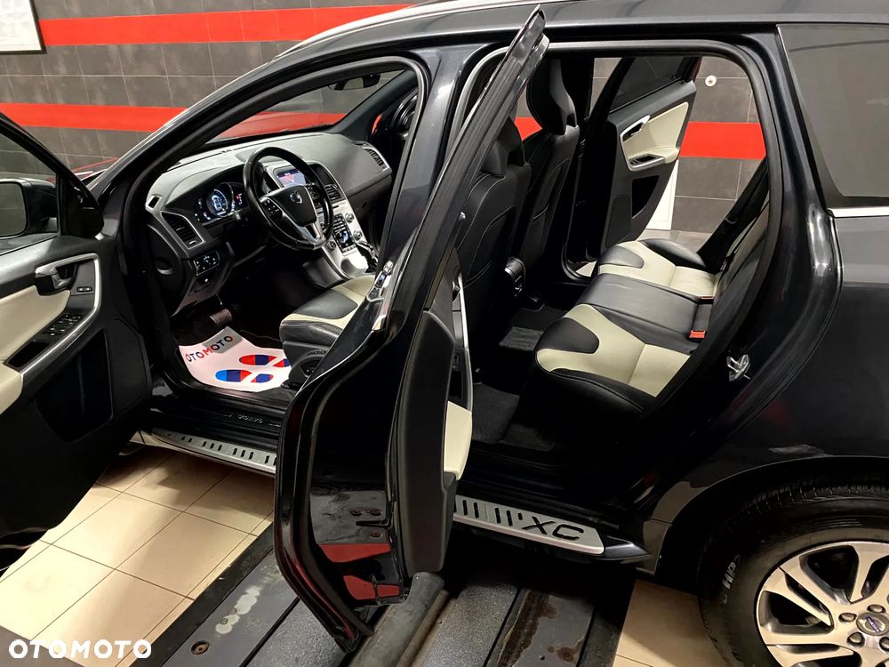 Volvo XC 60 D4 Geartronic Summum - 23