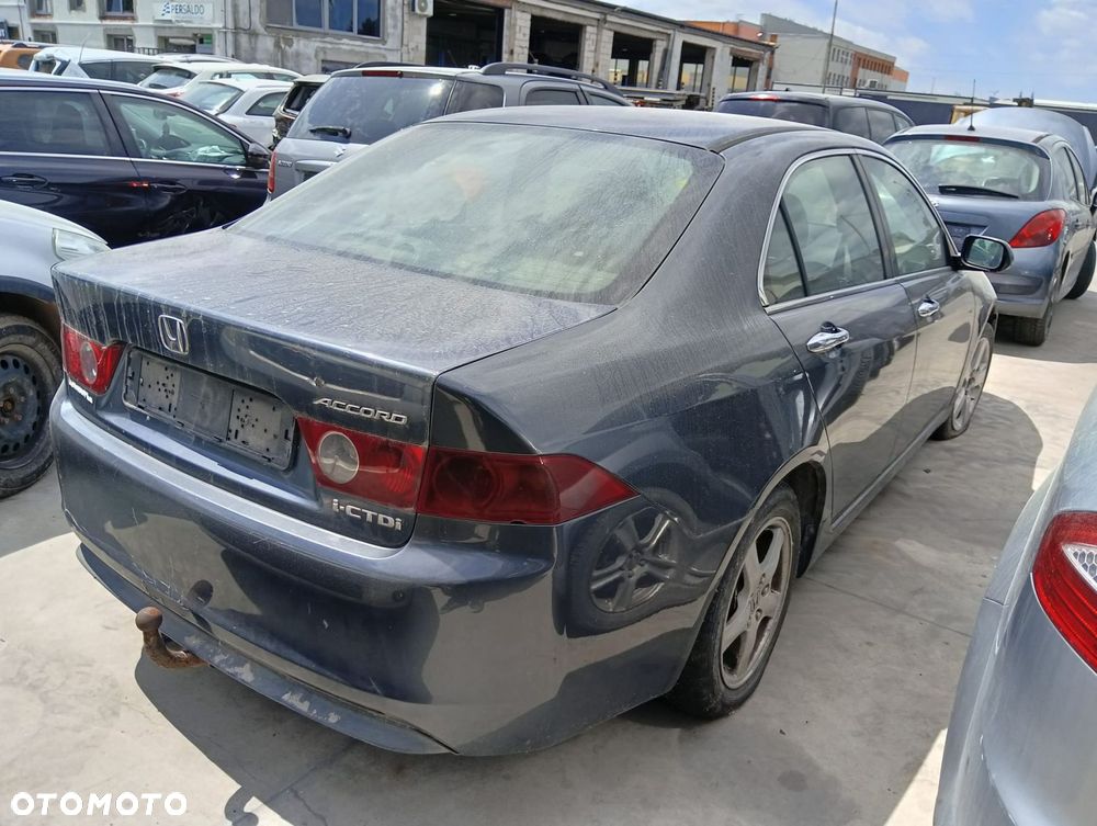 Sanki Tył (Zderzak, Maska, Lampa, Drzwi, Błotnik, Kierownica) Honda Accord 2.2 Diesel 140 Km 2004 R - 5
