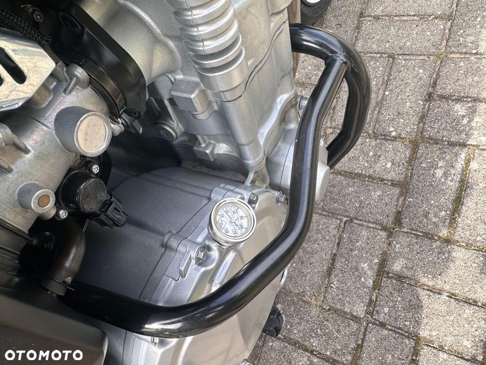 Suzuki Bandit - 11