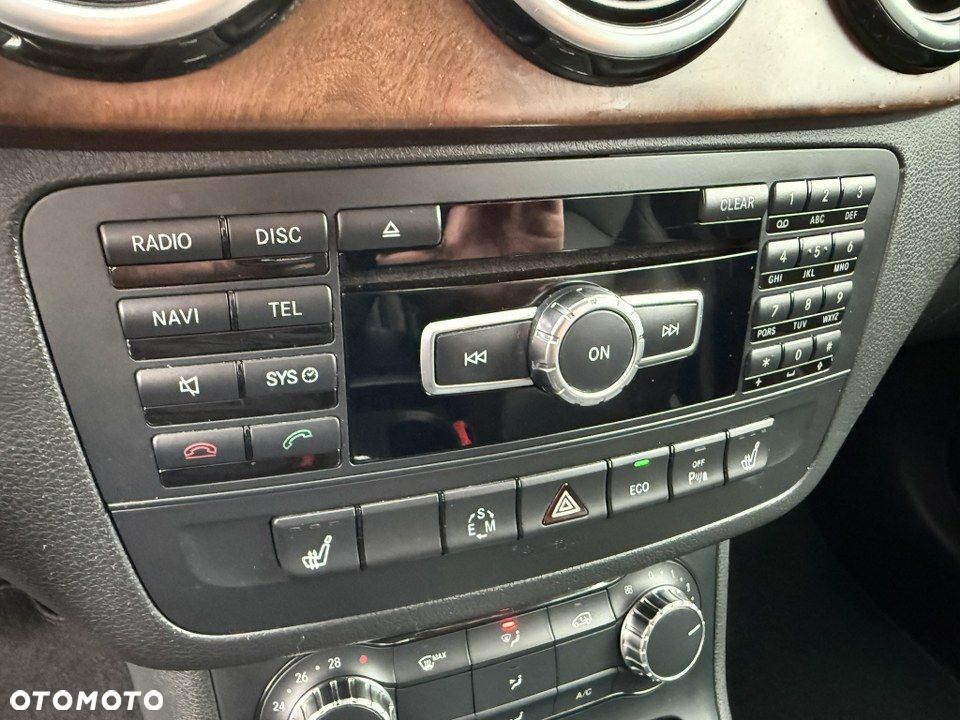 Mercedes-Benz Klasa B 180 (BlueEFFICIENCY) 7G-DCT - 27