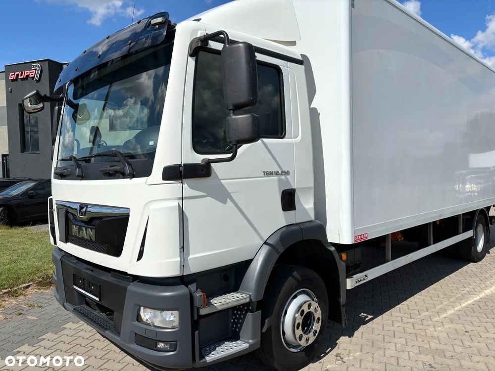 MAN TGM 12.250  kontener , winda , koła 19,5 , (nie TGL) 2019 rok z Niemiec, izoterma, - 5