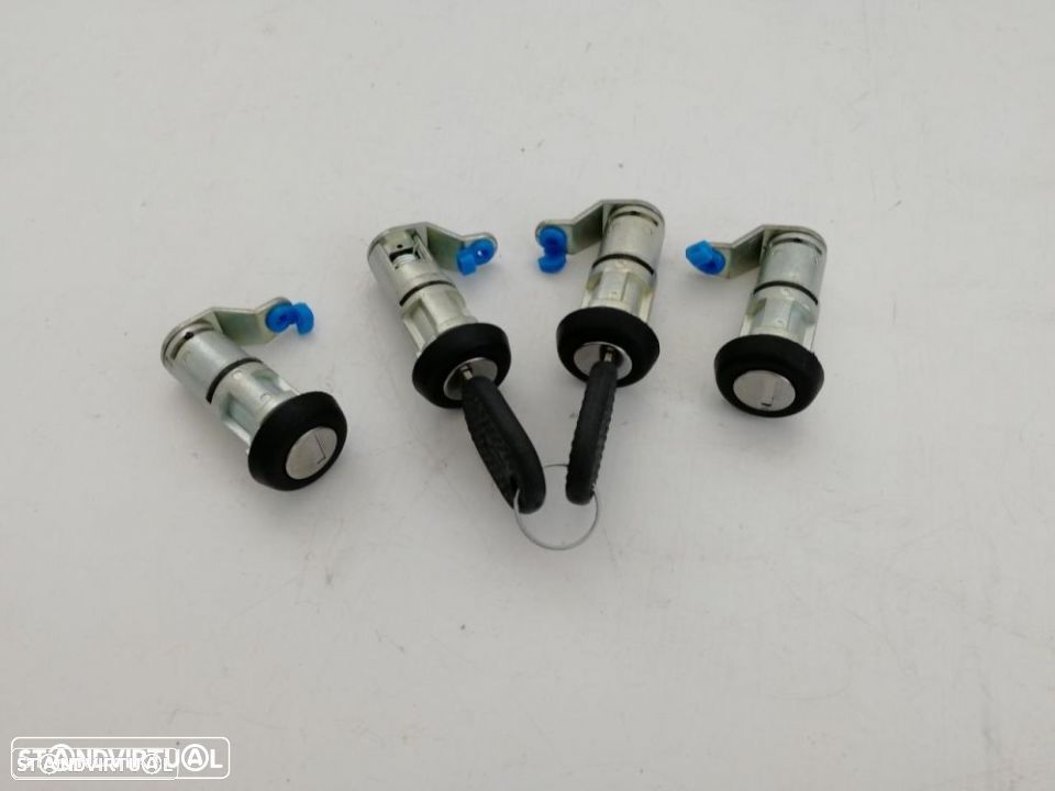 Canhao canhoes porta iveco daily 2000/ 2011 (novo) - 1