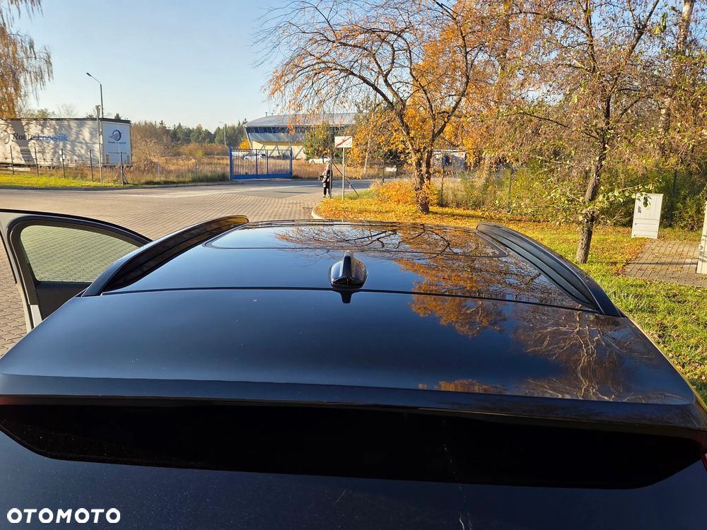 Volvo XC 40 T5 AWD R-Design - 19