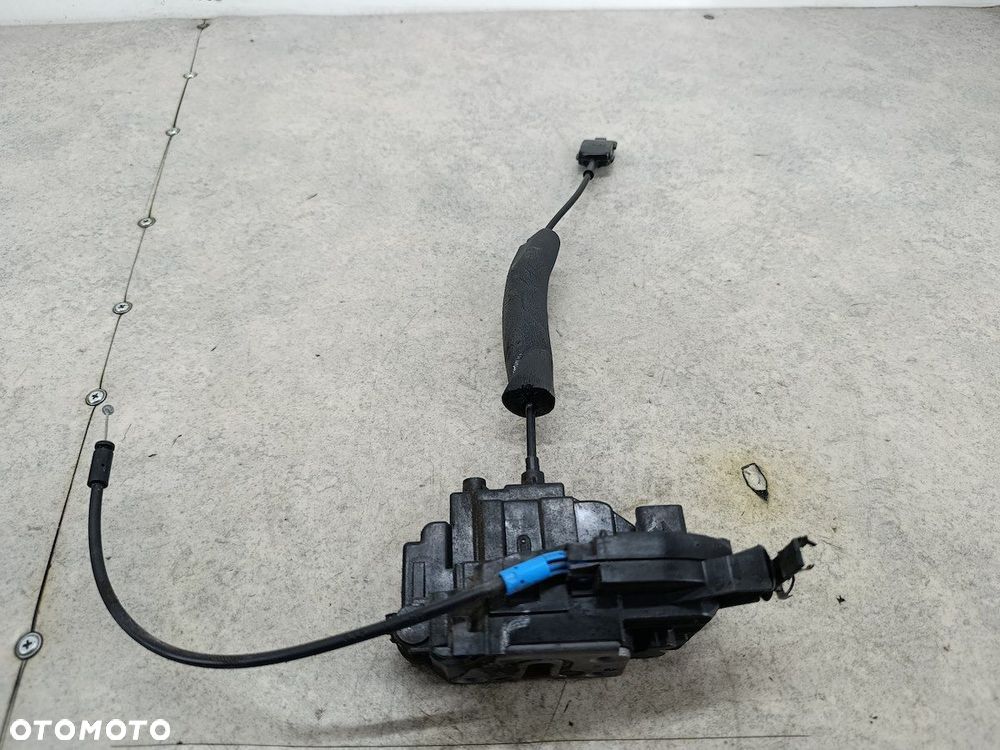 ZAMEK DRZWI PRAWY PRZÓD RENAULT LAGUNA III 805000004R - 1