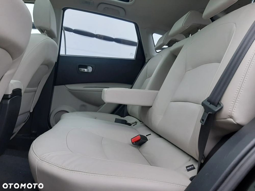 Nissan Qashqai 2.0 4 x 4 CVT tekna - 14