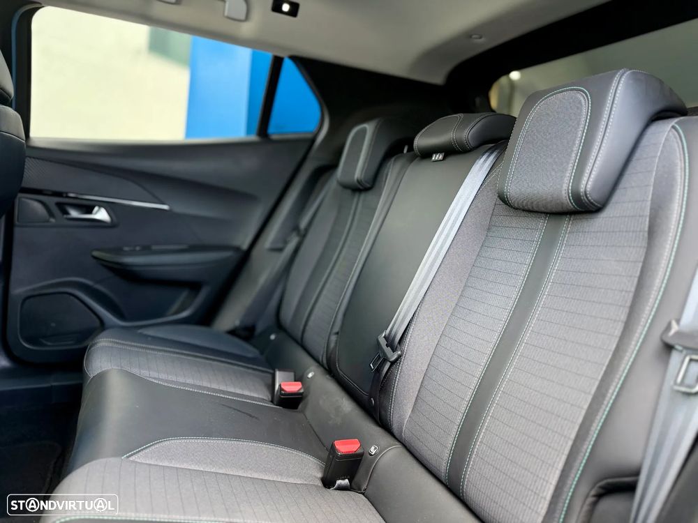 Peugeot 2008 1.2 PureTech Allure Pack - 14