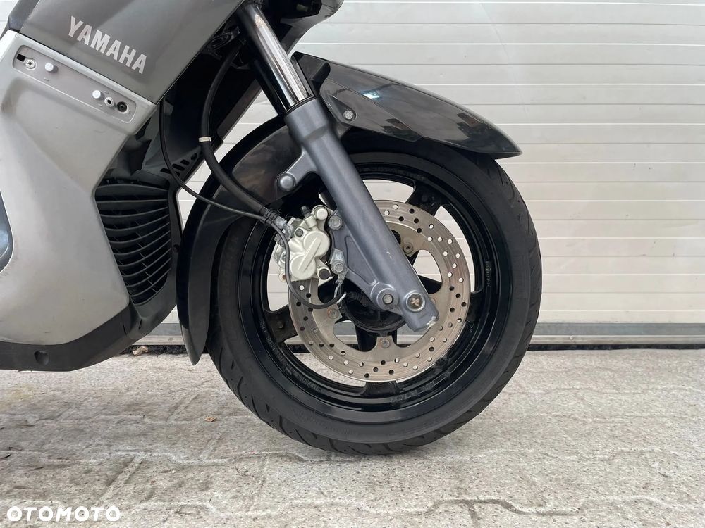 Yamaha X-max - 21