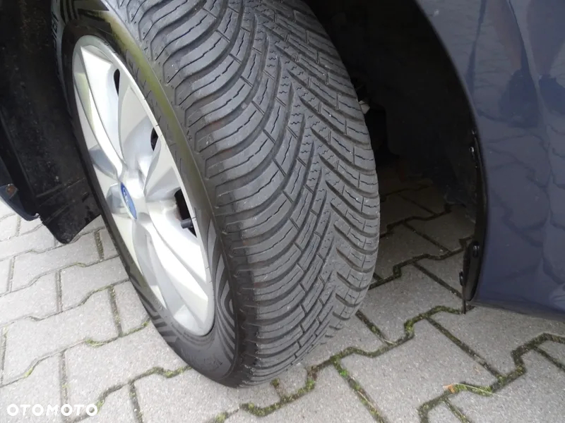 Ford Mondeo 1.6 Platinium X Plus (Titanium) - 26