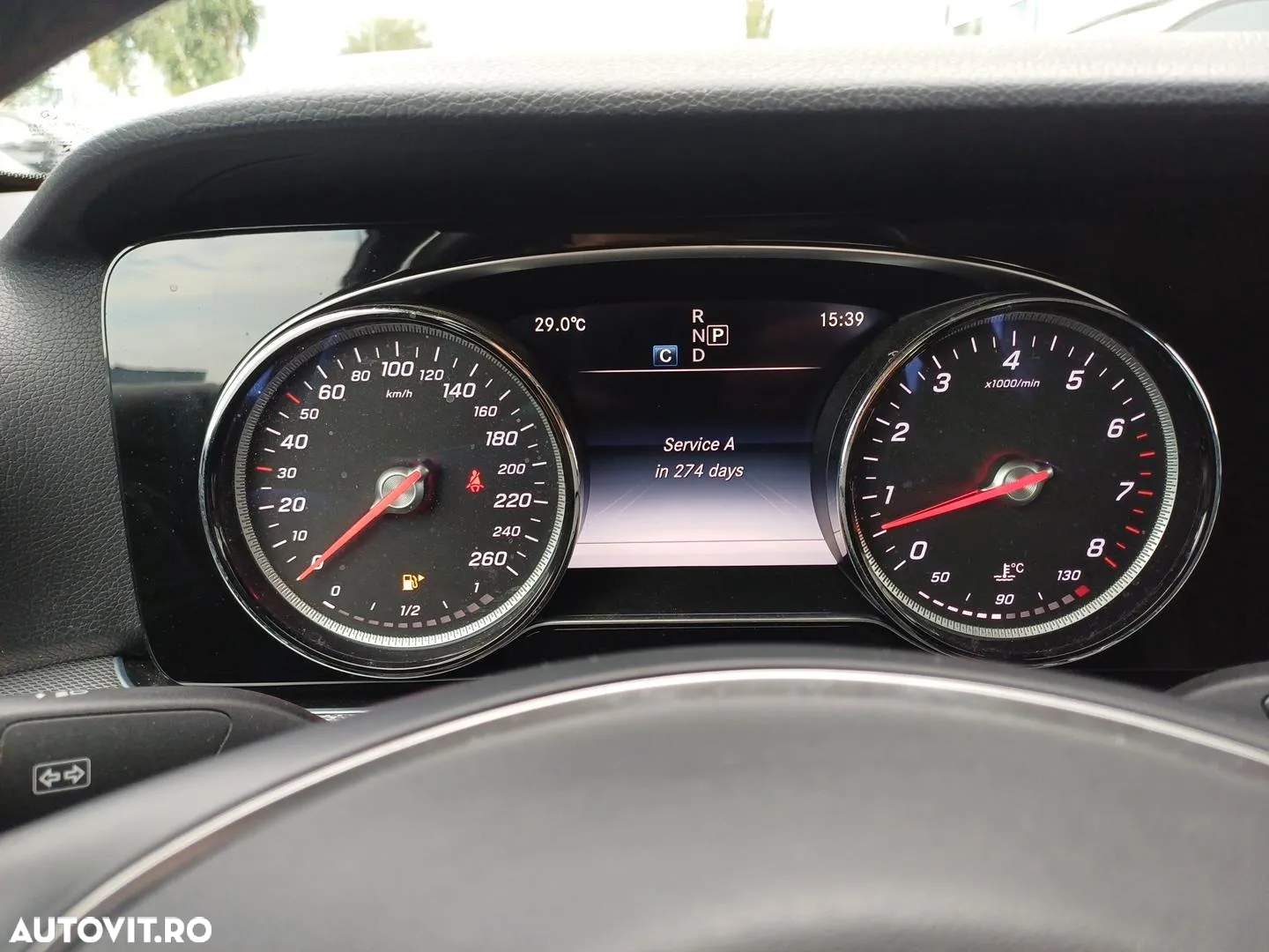 Mercedes-Benz E 200 9G-TRONIC Exclusive - 15