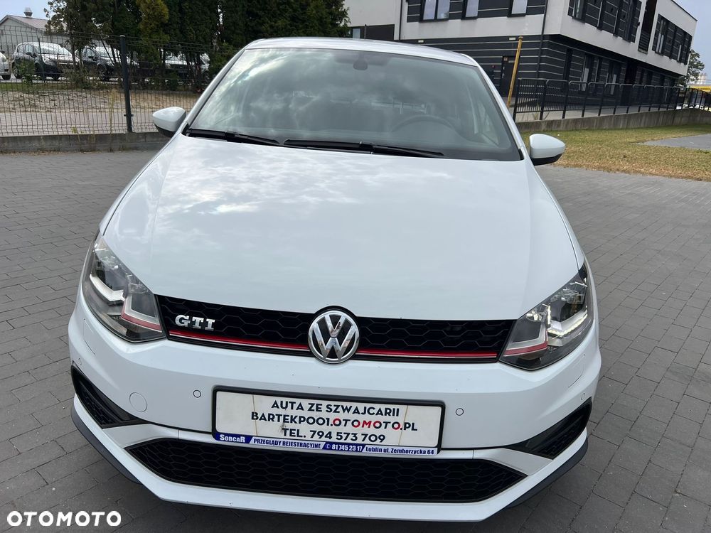 Volkswagen Polo 1.8 TSI BMT GTI - 4