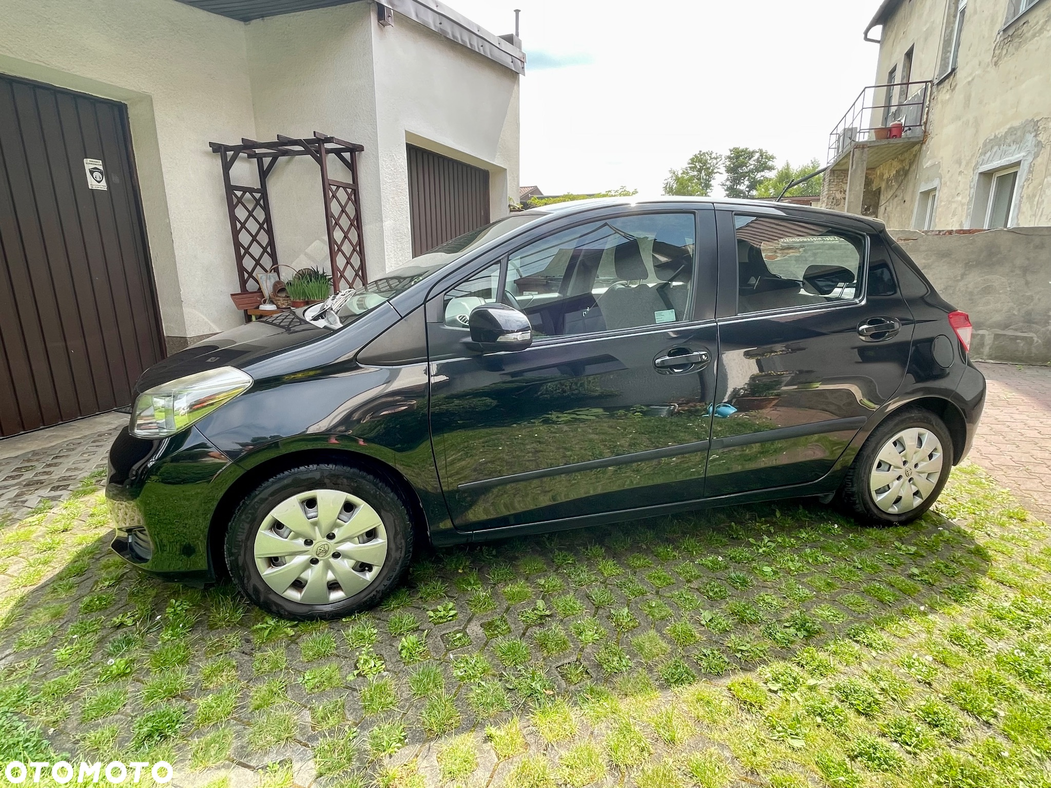 Toyota Yaris - 4