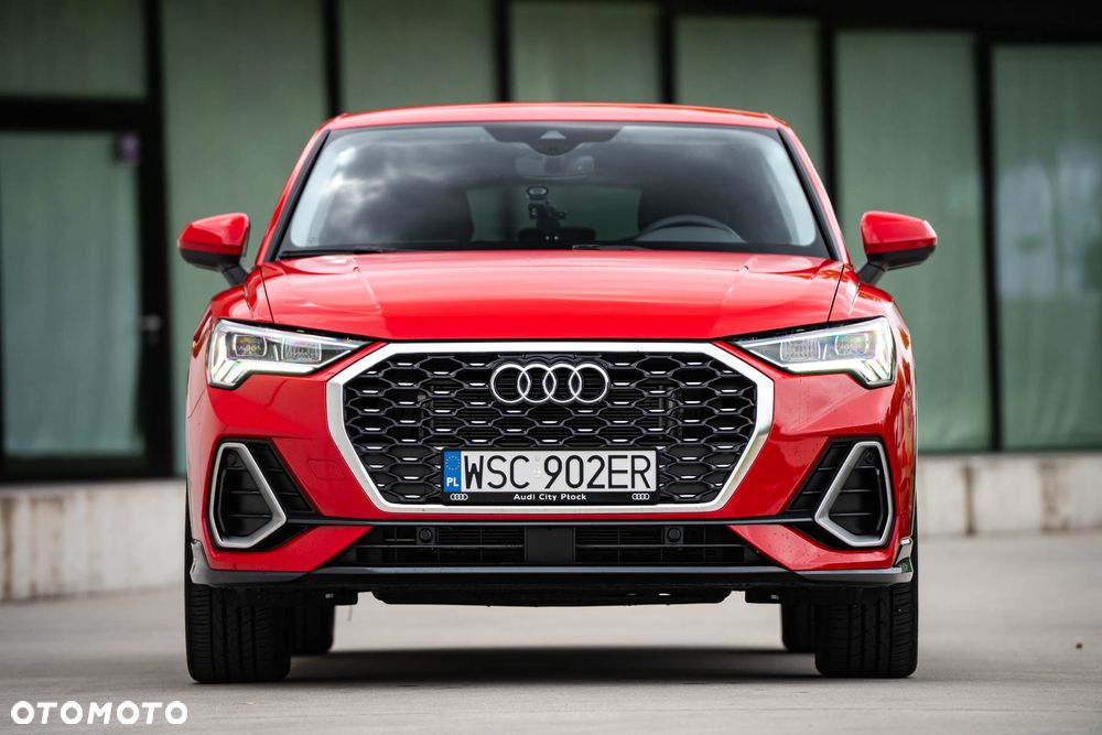 Audi Q3 35 TFSI mHEV S-Line S tronic - 1