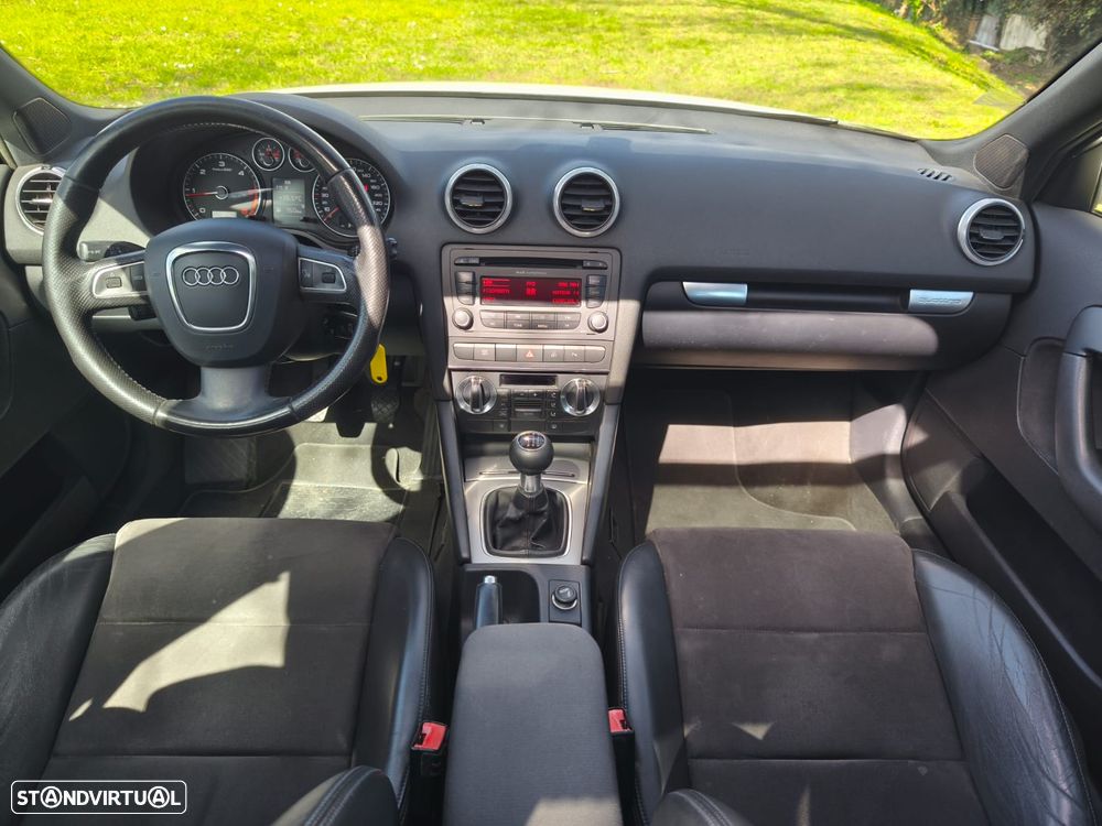 Audi A3 Sportback 2.0 TDi S-line quattro - 4