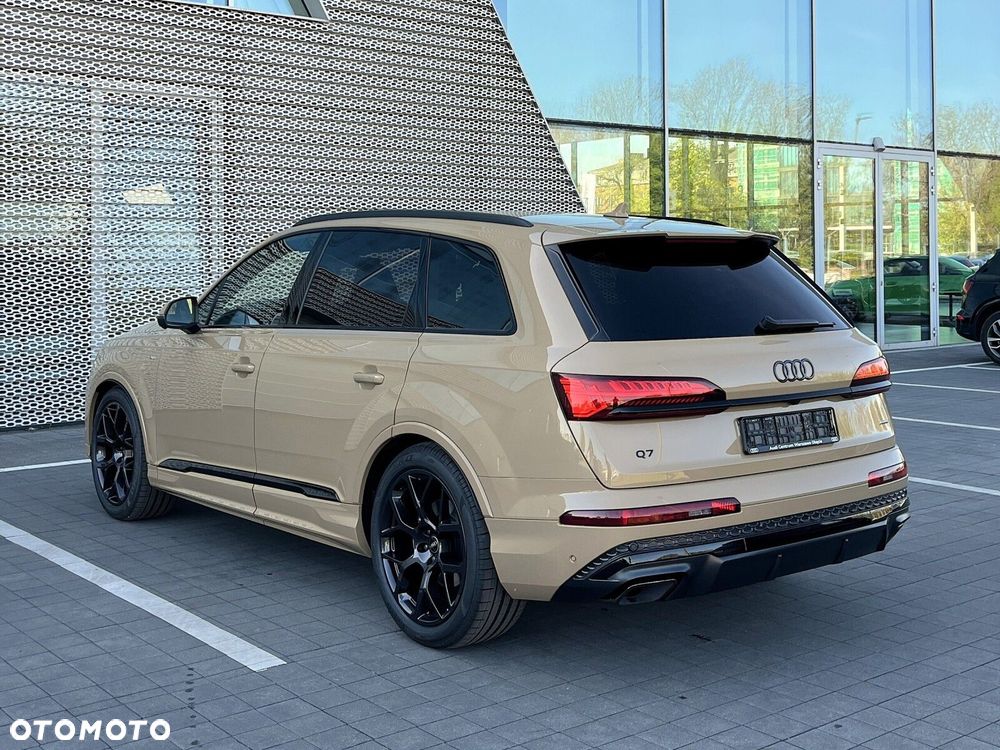 Audi Q7 - 35