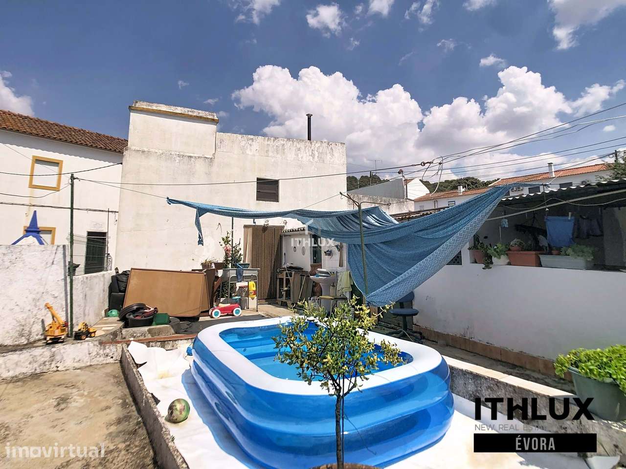 Moradia T3 com quintal e anexo - Ilhas em Arraiolos - Grande imagem: 2/17