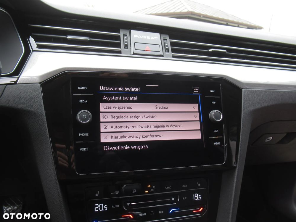 Volkswagen Passat 2.0 TDI EVO Business - 25