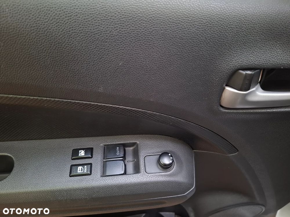 Opel Agila 1.0 Enjoy EU5 - 11