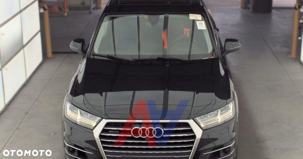 Audi Q7 3.0 TFSI Quattro Tiptr - 4