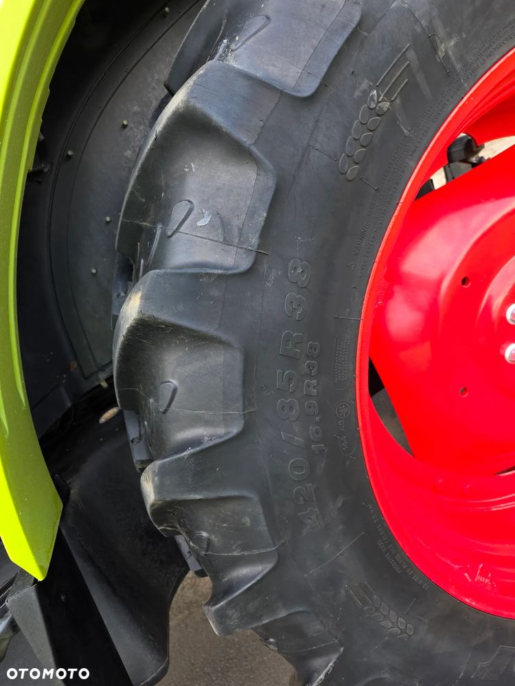 Claas Arion 410 - 13