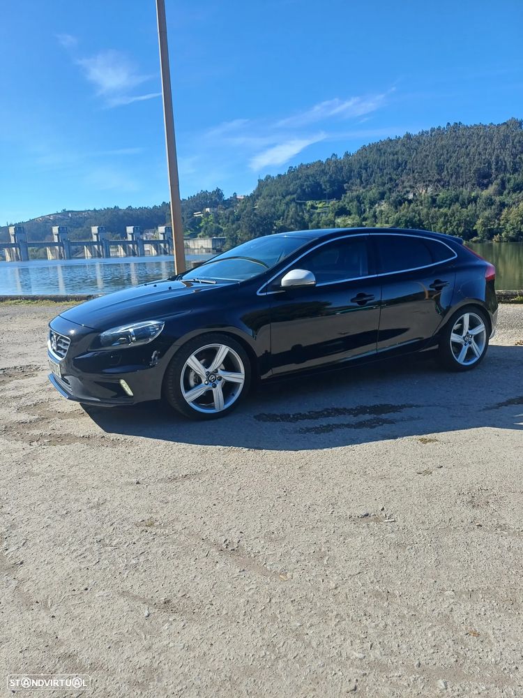 Volvo V40 D2 RDesign - 1