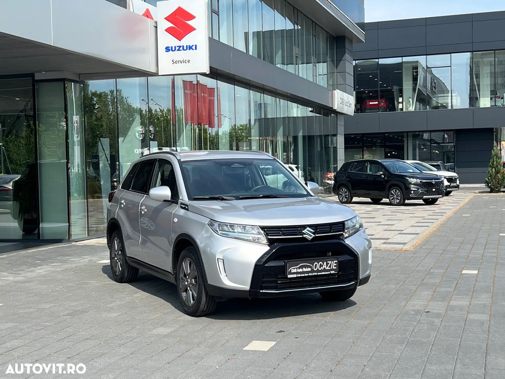 Suzuki Vitara 1.4 Boosterjet AllGrip MHEV Passion - 4
