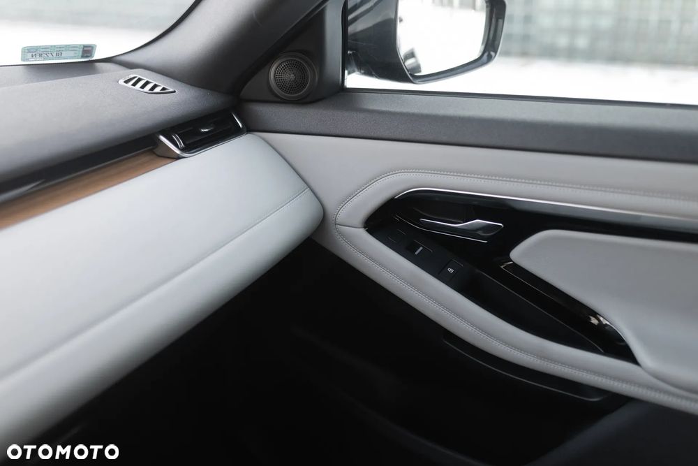 Land Rover Range Rover Evoque 2.0 P200 mHEV SE - 22