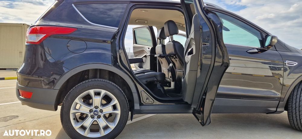 Ford Kuga 2.0 TDCi 4x4 Aut. Titanium - 15