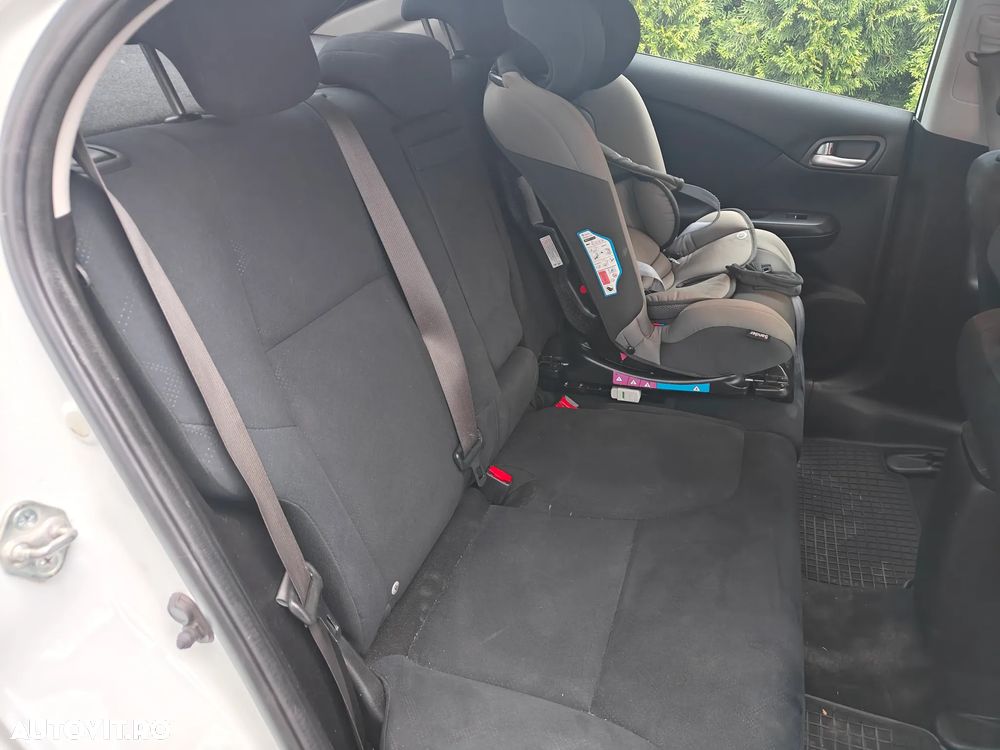 Honda Civic 1.8i Sport - 9