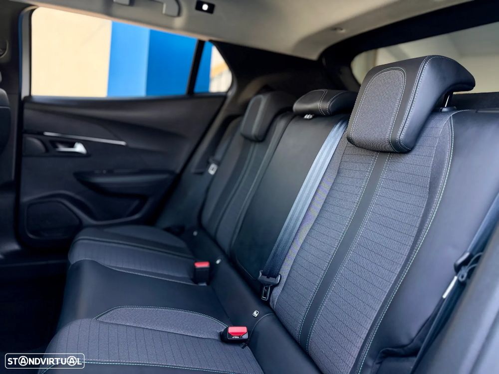 Peugeot 2008 1.2 PureTech Allure - 15