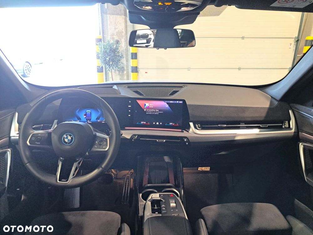 BMW X1 sDrive20i mHEV sport - 12