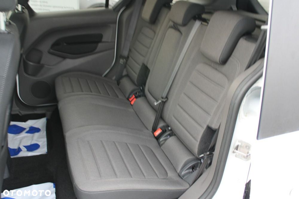Ford Tourneo Connect - 17