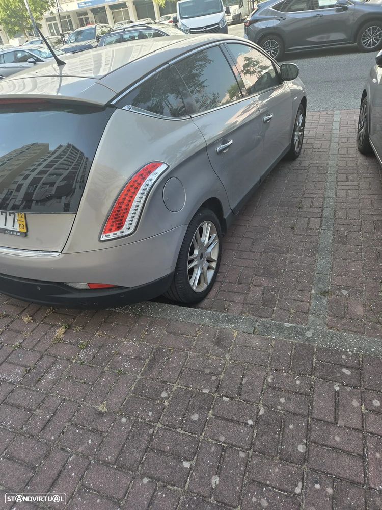 Lancia Delta 1.6 M-Jet Platino Selectronic - 1