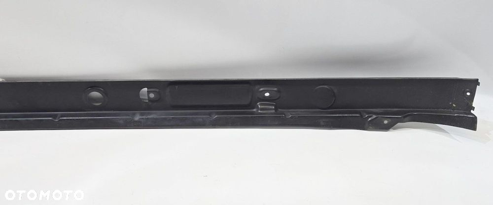 podszybie listwa szyby przedniej mercedes atego axor - 5