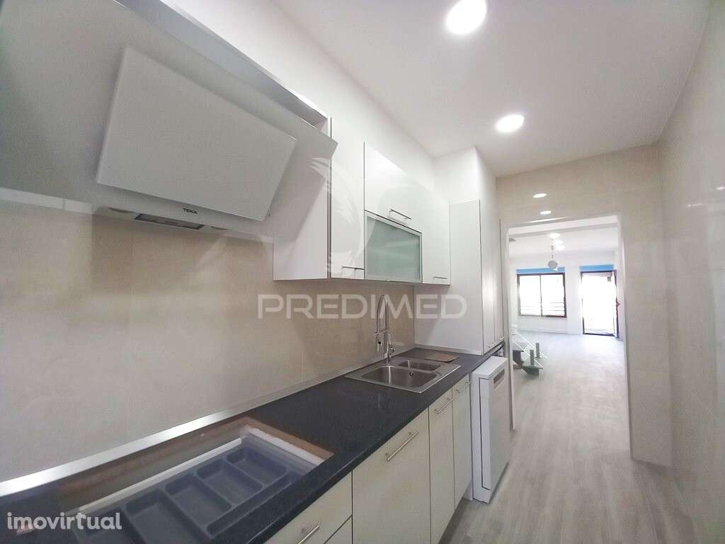 COSTA DA CAPARICA-Centro-T3 Duplex-Garagem 3 carros-PRAIAS - Grande imagem: 2/31