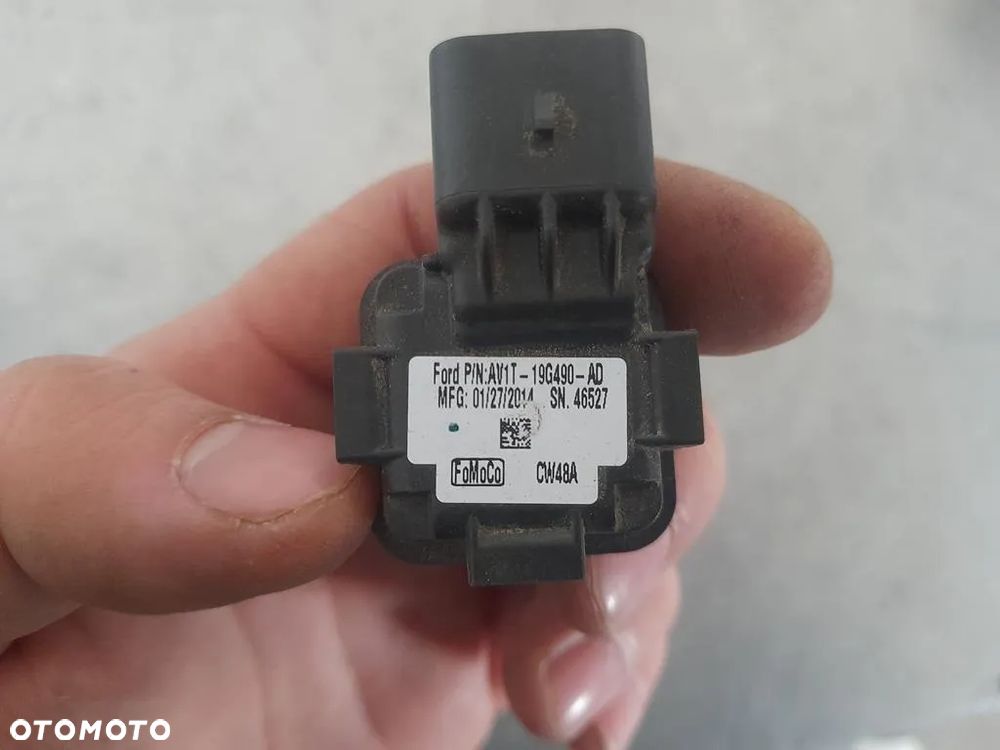 Kamera cofania Ford B-MAX AV1T-19G490-AD - 3